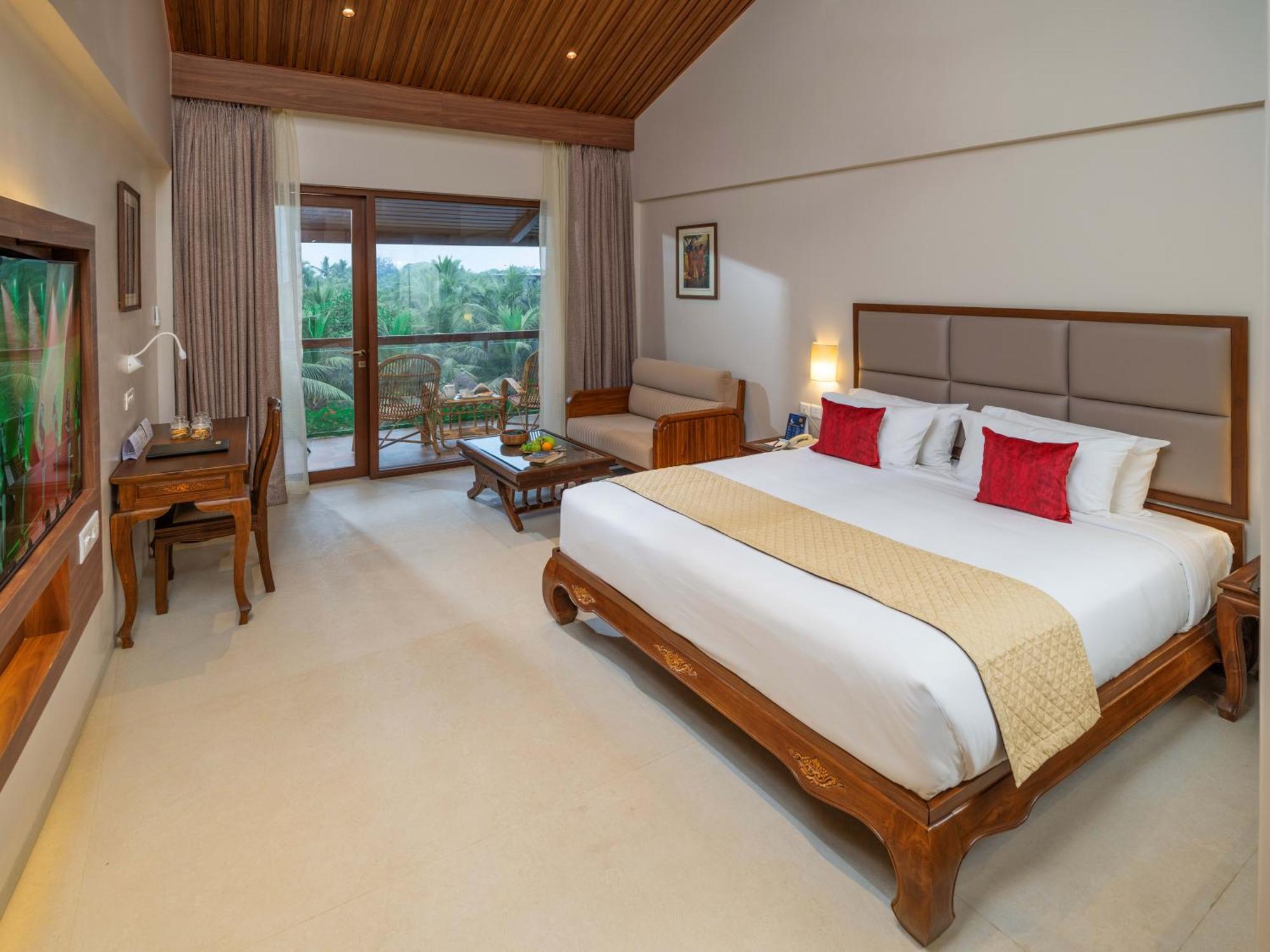 טריואנדרום Uday Suites - The Airport Hotel מראה חיצוני תמונה
