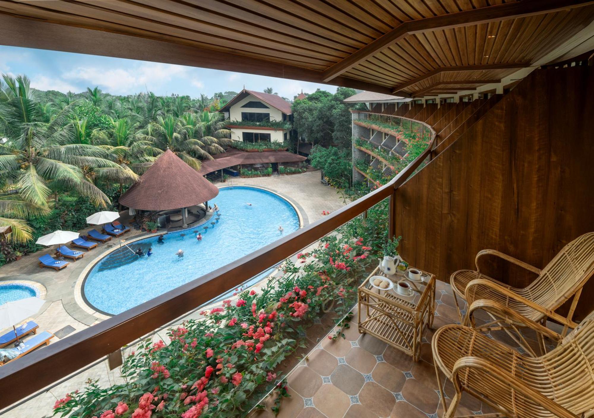טריואנדרום Uday Suites - The Airport Hotel מראה חיצוני תמונה